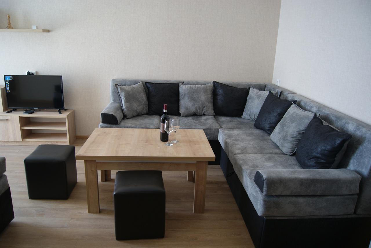 Vazi Aparthotel Tbilisi Ngoại thất bức ảnh