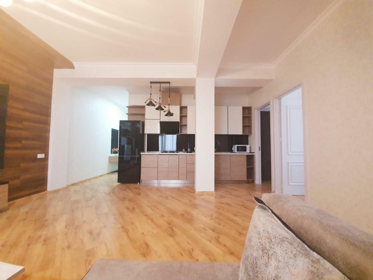 Vazi Aparthotel Tbilisi Ngoại thất bức ảnh